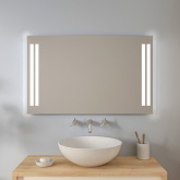 Spiegel beleuchtet Toke