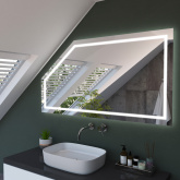 Spiegel mit Dachschräge Majvi mit LED
